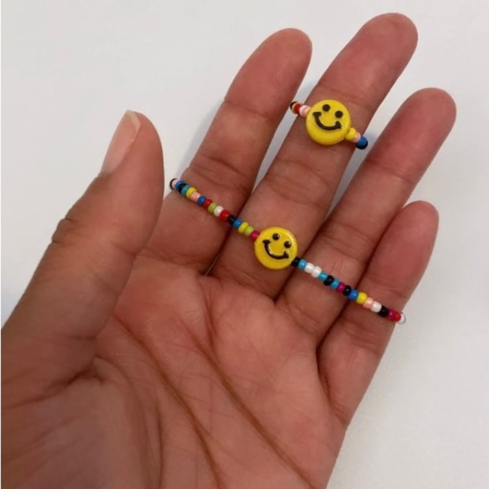 Y2K Inspired Smiley Face Glass Seed Bead Stretch Bracelet & Ring Set